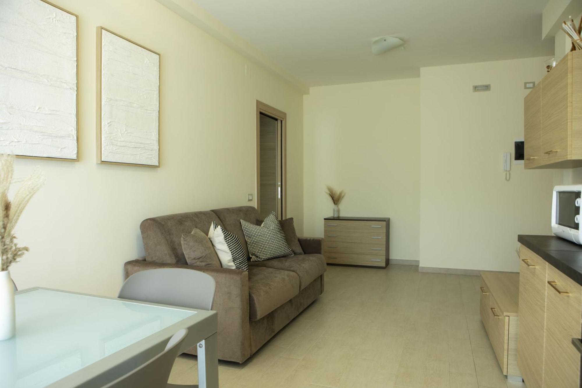 Residenze Roscioli Aparthotel Roseto Degli Abruzzi Exterior photo